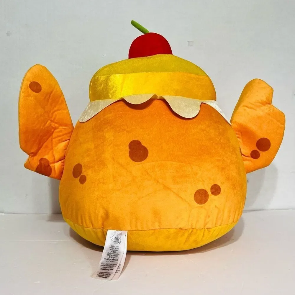 Disney Munchlings   Stitch Pineapple Upside Down Cake  18”